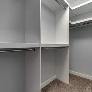 Three-bedroom House With Walk-in Closet #29 Sunalta Downtown Holiday home