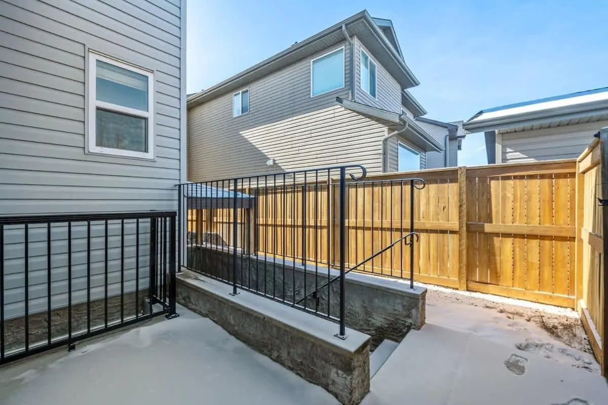 The Trenta - 4Bd 3Ba 2 Kitchen Stunner Villa Calgary Holiday home