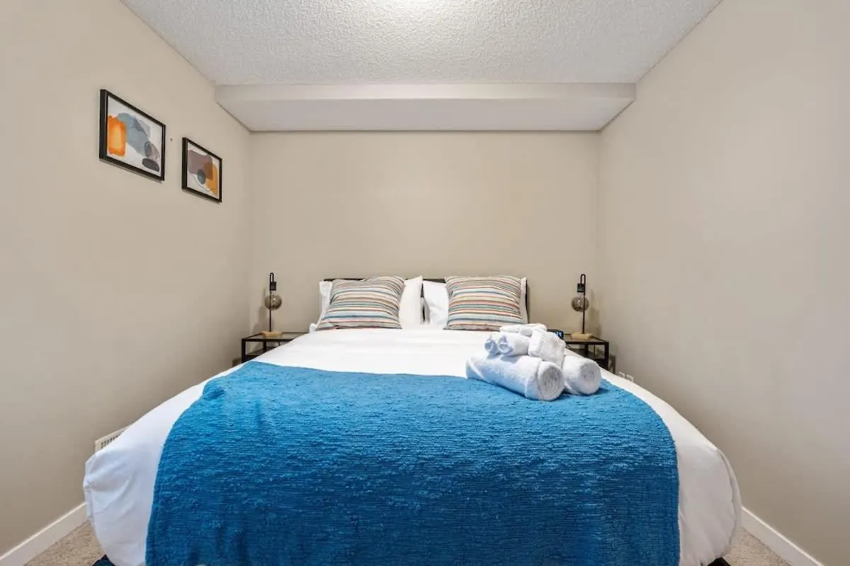 The Trenta - 4Bd 3Ba 2 Kitchen Stunner Villa Calgary Holiday home